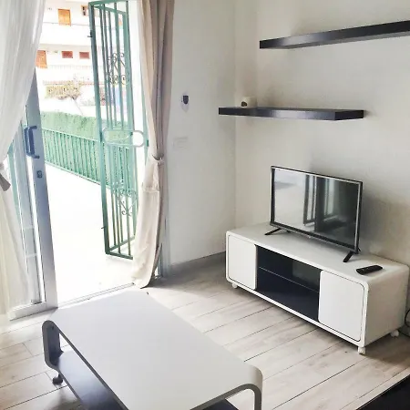 Apartment Marvelous Two-bedroom Two Terraces Swimming Pool *